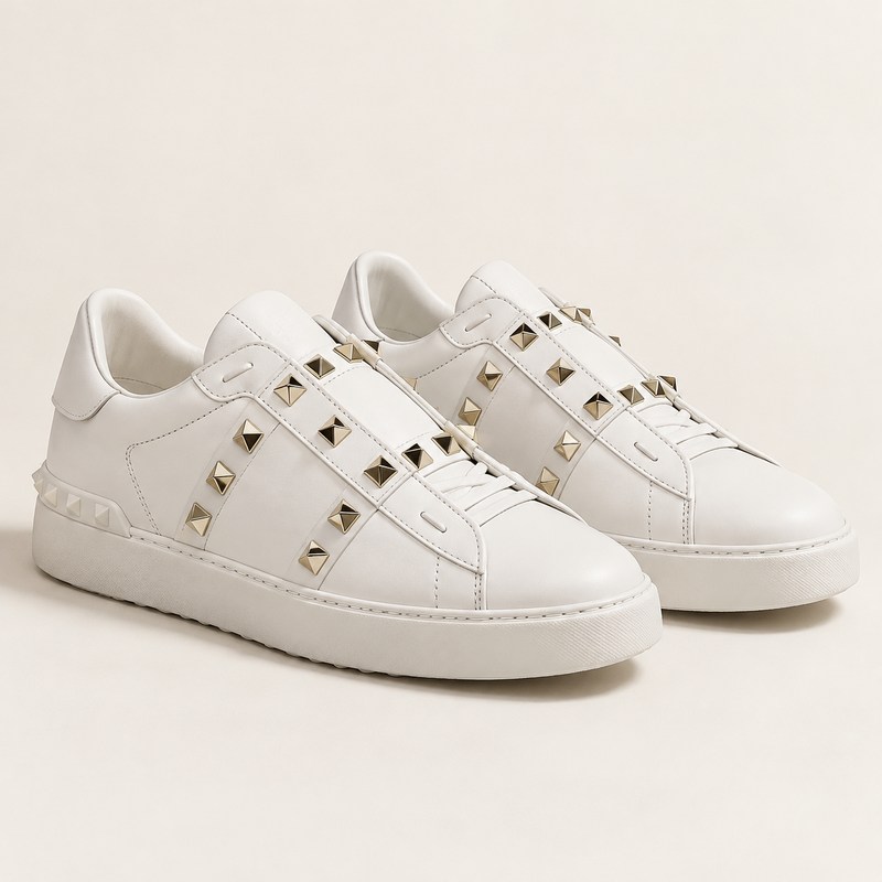 Rockstud Untitled Sneaker — Иллюстрация, созданная ИИ